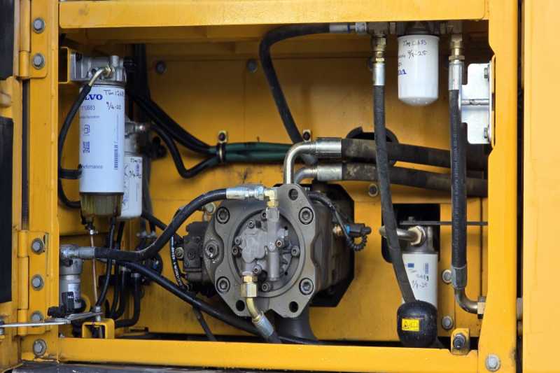 OmecoHub - Immagine VOLVO EC300EL